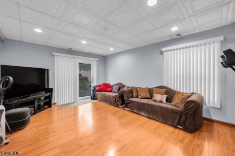 605 Corliss Avenue Phillipsburg NJ 08865