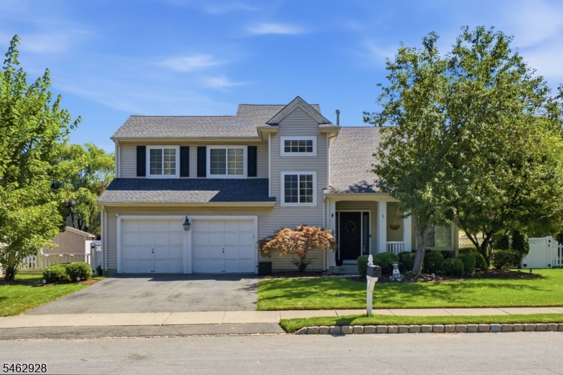 5 Kates Turn Jefferson NJ 07438
