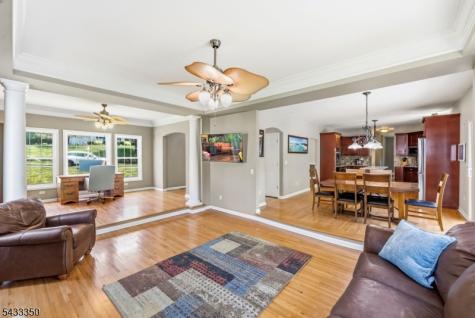 4 Matthew Drive Byram NJ 07871