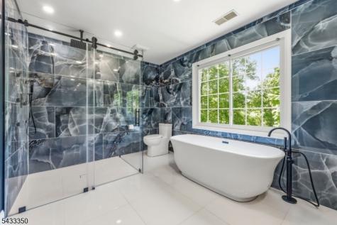 4 Matthew Drive Byram NJ 07871
