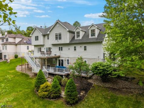 4 Matthew Drive Byram NJ 07871