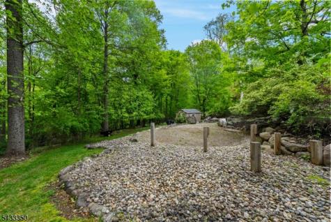 4 Matthew Drive Byram NJ 07871