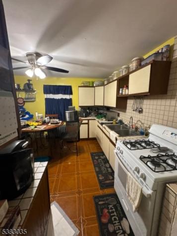 443 Grove Street Irvington NJ 07111