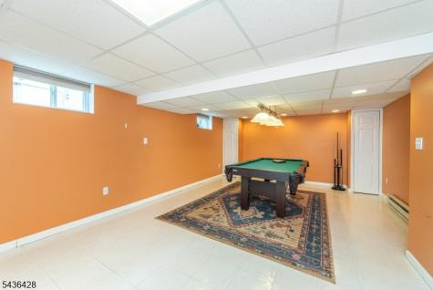 11 Hansen Street Lodi NJ 07644