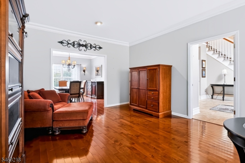 36 Bluebird Way Raritan NJ 08869