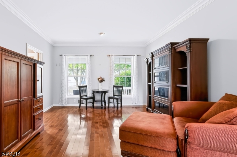 36 Bluebird Way Raritan NJ 08869