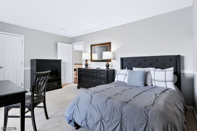 36 Bluebird Way Raritan NJ 08869