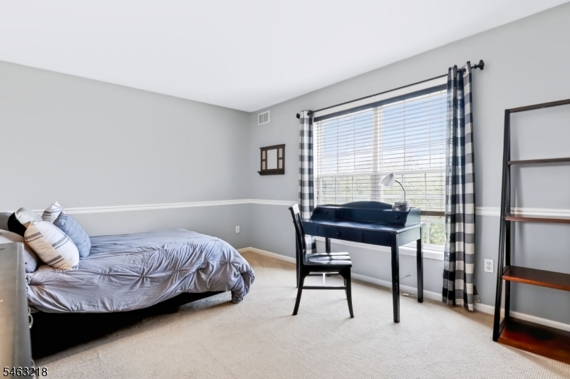 36 Bluebird Way Raritan NJ 08869