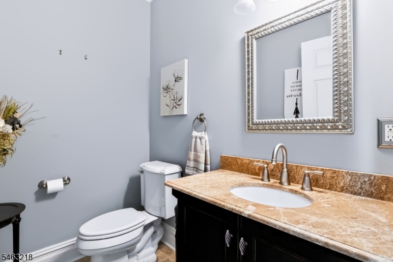 36 Bluebird Way Raritan NJ 08869