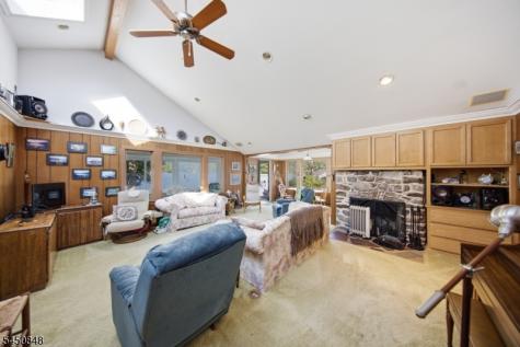 25 Cottage Avenue Frankford NJ 07860