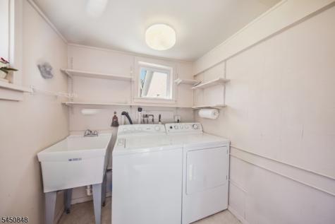 25 Cottage Avenue Frankford NJ 07860