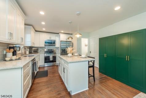 47 Mount Prospect Avenue Verona NJ 07044