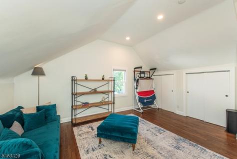 47 Mount Prospect Avenue Verona NJ 07044