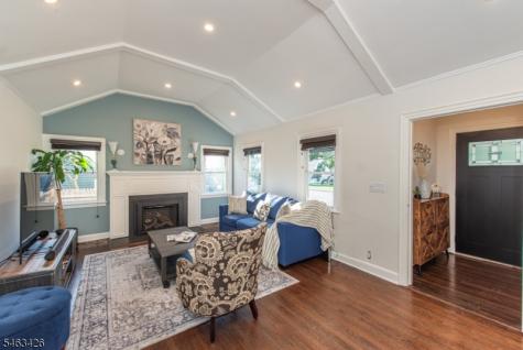 47 Mount Prospect Avenue Verona NJ 07044