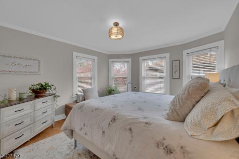 346 2ND Street Dunellen NJ 08812