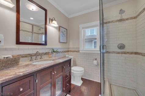 346 2ND Street Dunellen NJ 08812