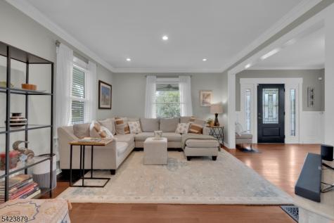 346 2ND Street Dunellen NJ 08812