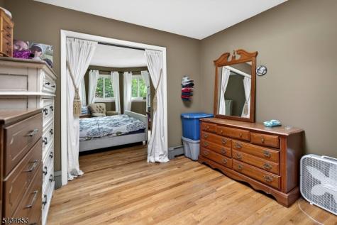 719 W Shore Trail Sparta NJ 07871