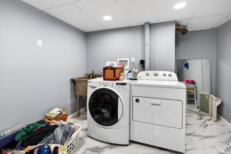 719 W Shore Trail Sparta NJ 07871