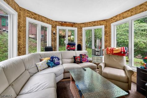 719 W Shore Trail Sparta NJ 07871