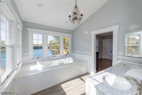 1 Brook Valley Terrace Kinnelon NJ 07405