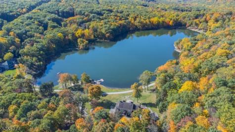 1 Brook Valley Terrace Kinnelon NJ 07405