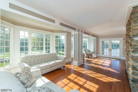 1 Brook Valley Terrace Kinnelon NJ 07405