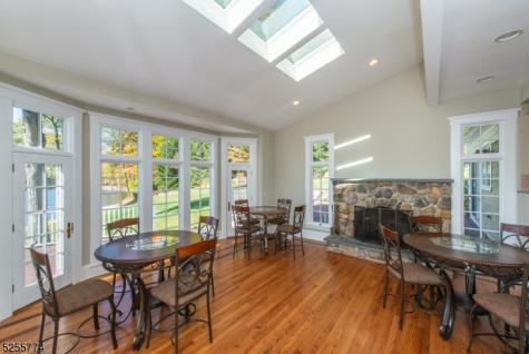 1 Brook Valley Terrace Kinnelon NJ 07405