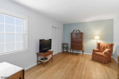 17 Symor Drive Morris NJ 07960