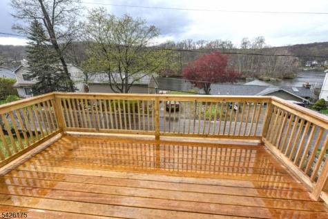 56 Lake Shore Road E Hardyston NJ 07460