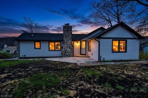 56 Lake Shore Road E Hardyston NJ 07460