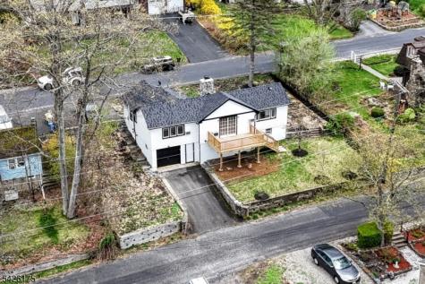 56 Lake Shore Road E Hardyston NJ 07460