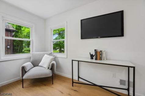 6 Norfolk Avenue Maplewood NJ 07040