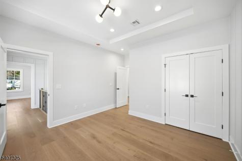 1 Breton Place Livingston NJ 07039