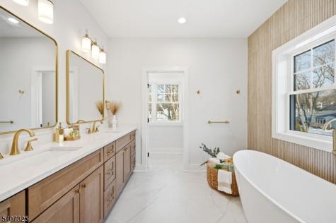 1 Breton Place Livingston NJ 07039