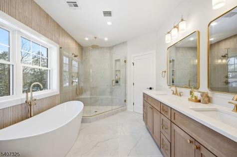 1 Breton Place Livingston NJ 07039