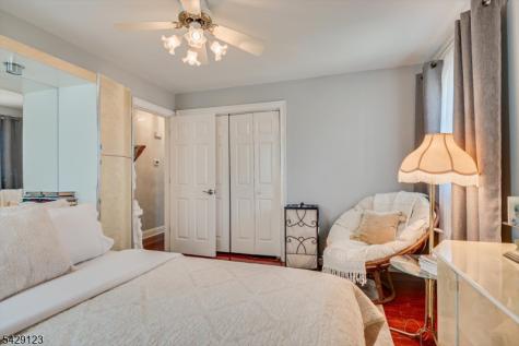 71 Crosby Avenue Edison NJ 08817