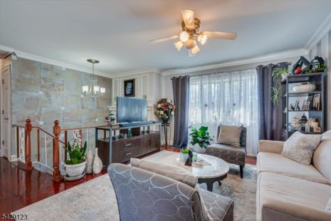 71 Crosby Avenue Edison NJ 08817