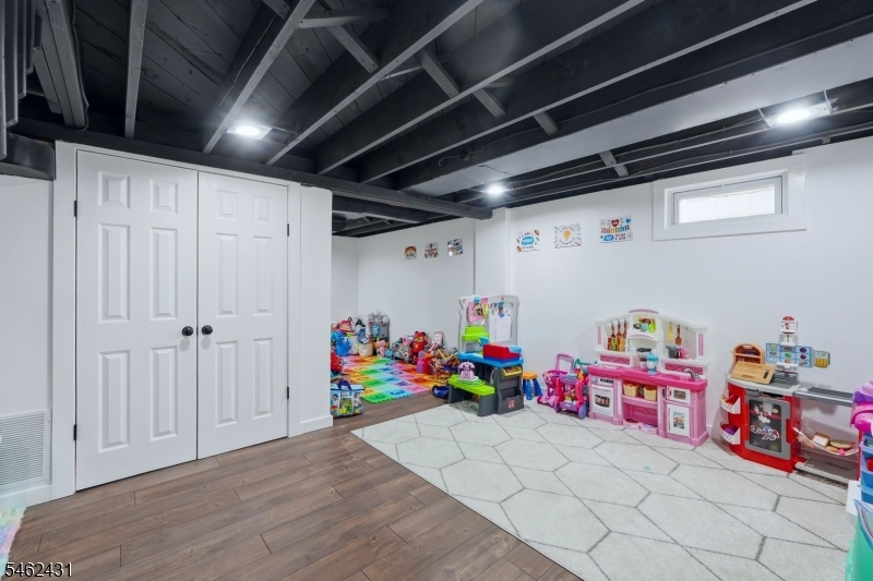 324 Sycamore Avenue Scotch Plains NJ 07076