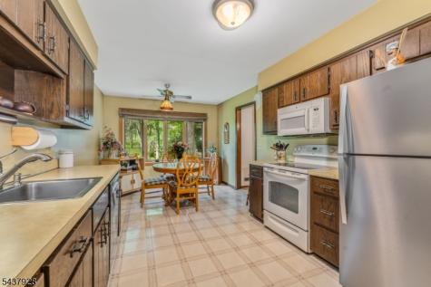 5 Hibbler Road Clinton NJ 08833