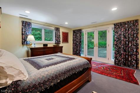 84 Lake Trail E Harding NJ 07976