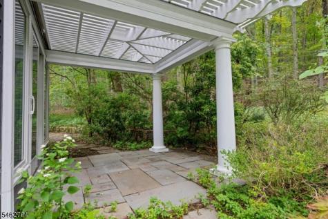 84 Lake Trail E Harding NJ 07976
