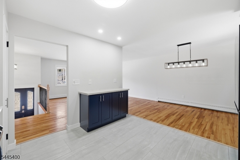 307 Nariticong Avenue Hopatcong NJ 07843