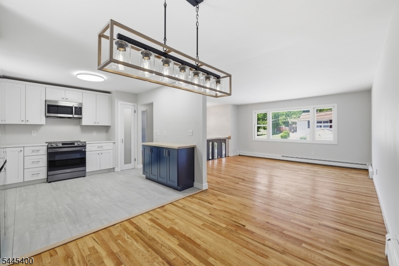 307 Nariticong Avenue Hopatcong NJ 07843