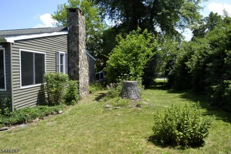 238 Fairview Avenue Hampton NJ 07860