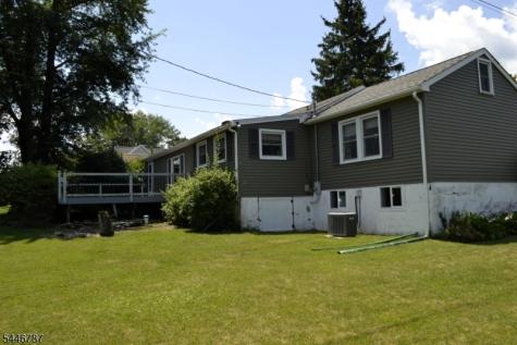 238 Fairview Avenue Hampton NJ 07860