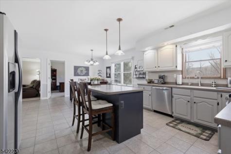 7 Winchester Avenue Mount Olive NJ 07828