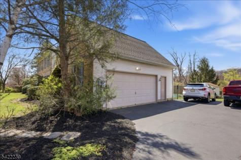 7 Winchester Avenue Mount Olive NJ 07828