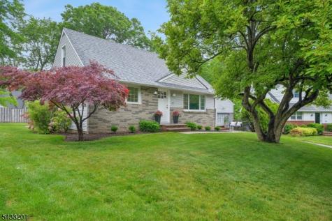 14 Fen Court Madison NJ 07940