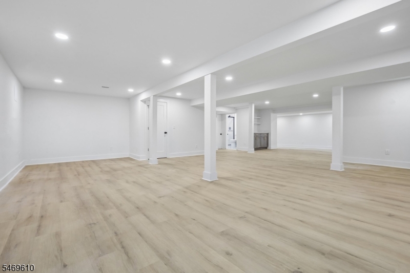 43 Crescent Drive Morris NJ 07960